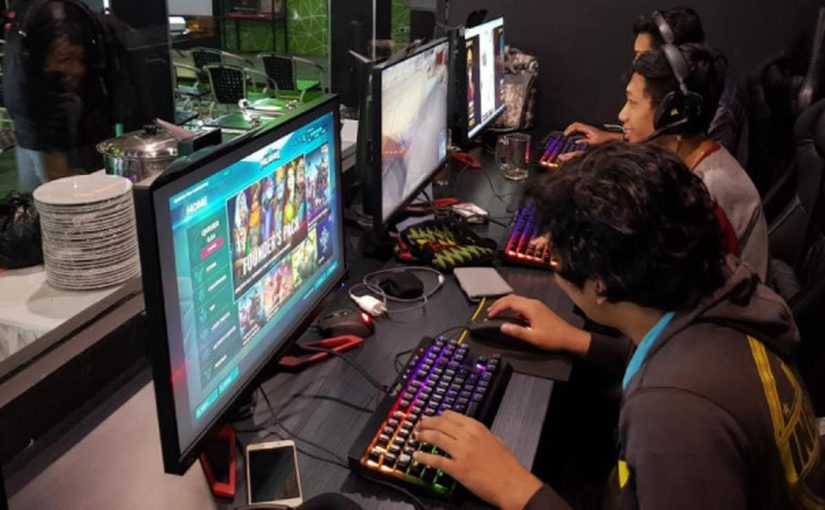 Kebiasaan Gamer Online yang Sering Dilakukan Saat Bermain Game